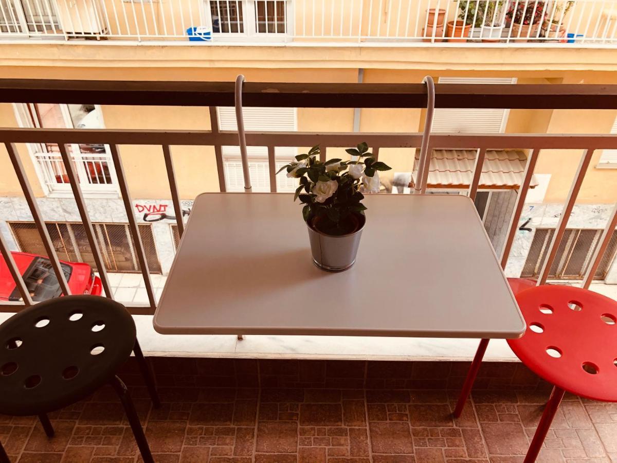 The Student'S Home Kavala Exterior photo